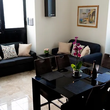 The House Tre Punto Zero 카타니아