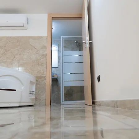 بيت للعطل The House Tre Punto Zero كاتانيا