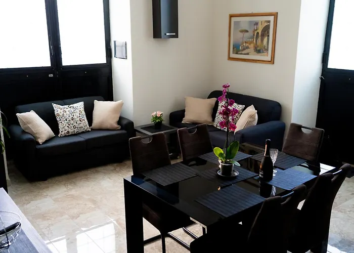 The House Tre Punto Zero 카타니아